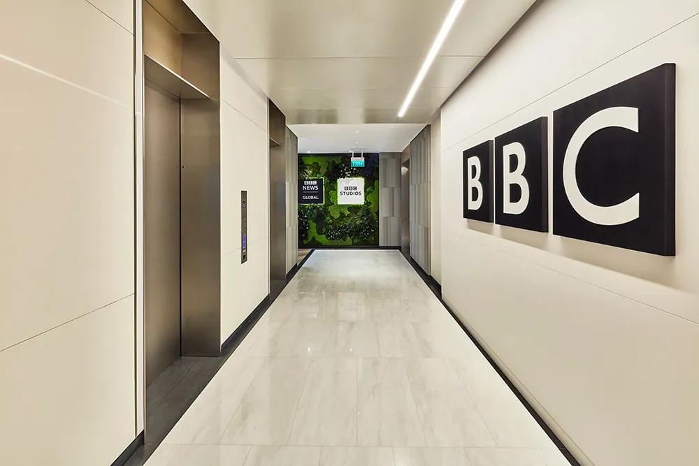 体现未来办公 英国广播公司BBC新加坡总部办公室设计赏析