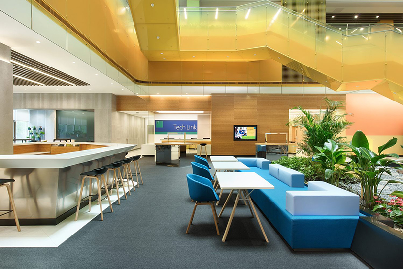 “绚丽多彩”微软苏州科技中心办公楼空间设计案例