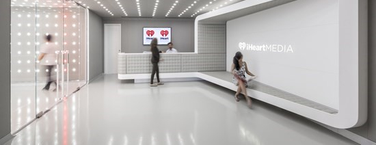 高科技办公印象——iHeartMedia办公室设计